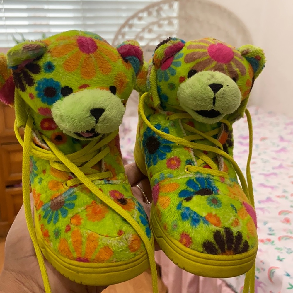 Jeremy Scott Adidas. 7.5 toddler.